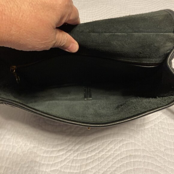 COACH Willis VTG Black Glove-Tanned Leather Brass Trim Crossbody Bag #9927 - Picture 12 of 16